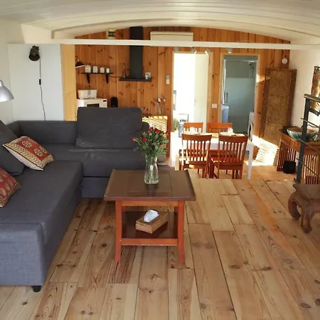 Peniche Kairos Bådhotel