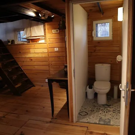 Peniche Kairos Bådhotel *